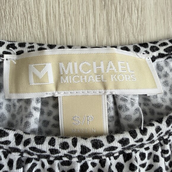 Michael Kors Top Pebble Print Flounce Sleeve Black & White Size S EUC - Picture 4 of 11